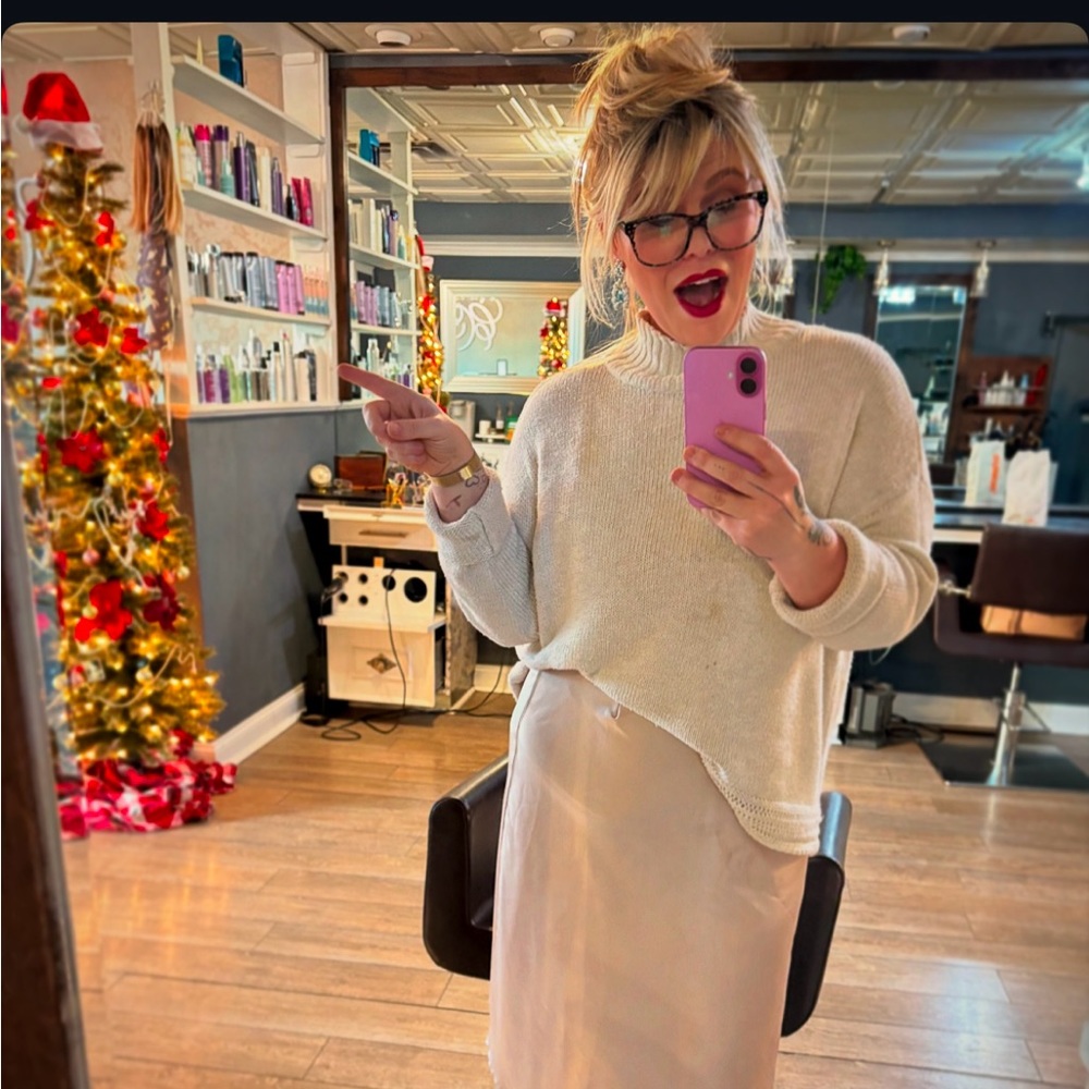 Meet your Posher, Alexis